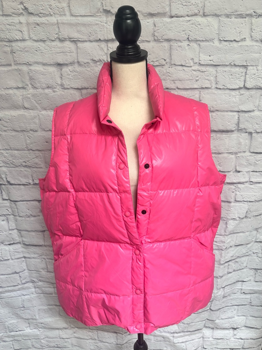 Lands' End Bright Pink Quilted Puffer Vest 2X with Pockets